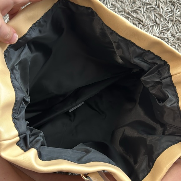 Victoria’s Secret tote bag - Picture 5 of 5